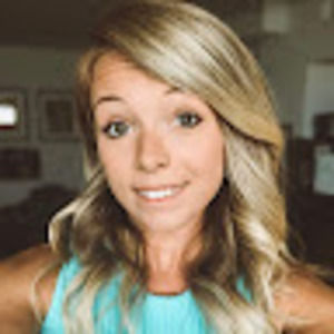 Meet your Posher, Caitlyn